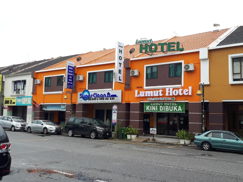 Lumut Hotel - main photo