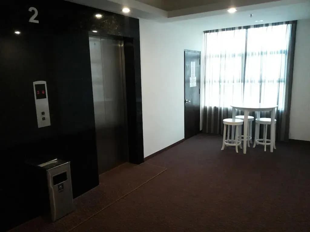 Eminent Hotel - photo 11