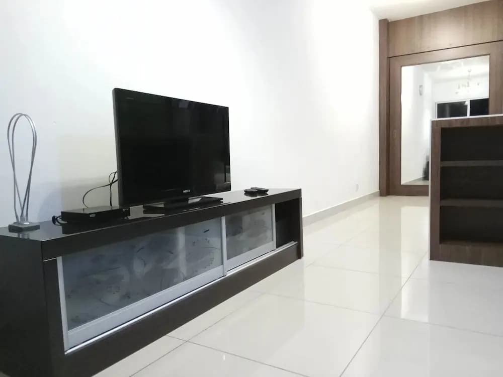 KBCC Service Apartment by iHost - photo 15