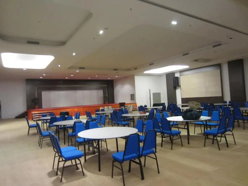 D Hotel Seri Iskandar - photo 20