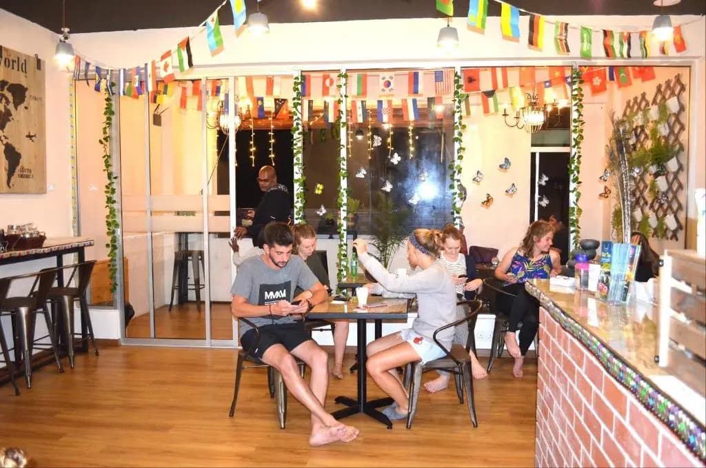 Sleepbox Hotel - Hostel - photo 19