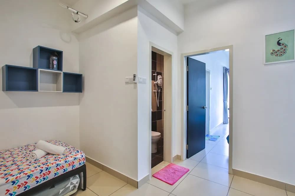 OwnAStay Midhill by Symphony Suite - photo 36