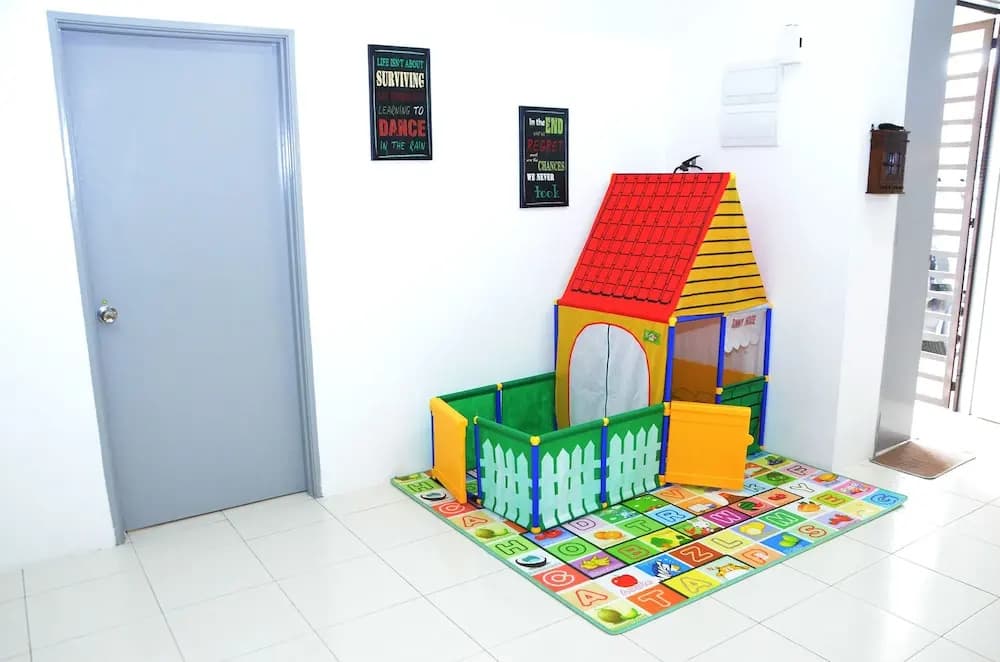 Nur Banglo Homestay Port Dickson - photo 9