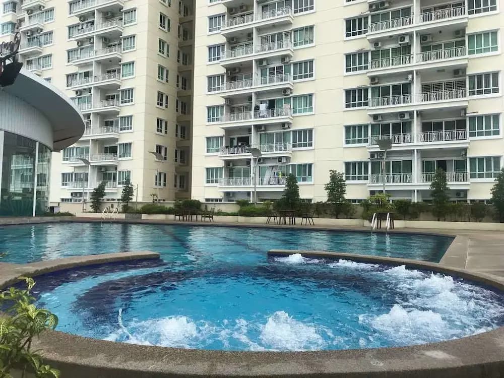 One Borneo Condominium by Josie - photo 10