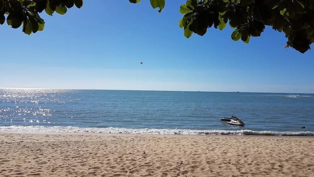 Expats Nook Beach Resort - photo 23