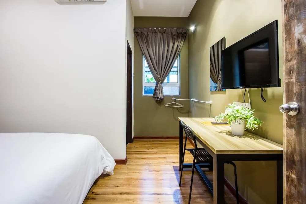 Surprised Homestay by uBook - photo 3