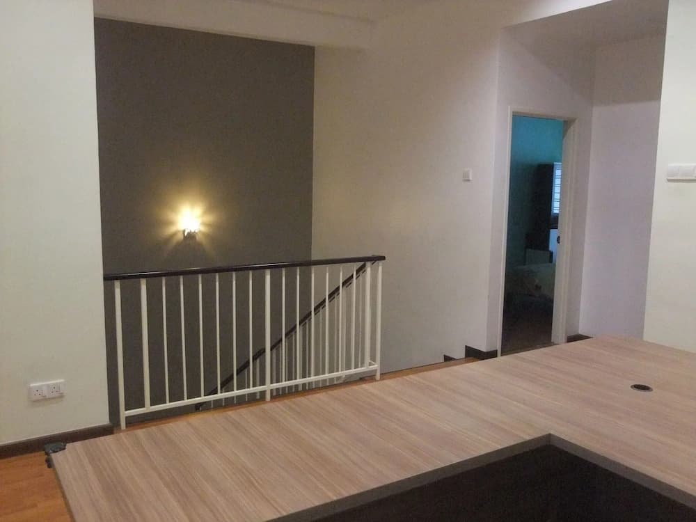 iBook 1 - Luxury Holiday Homestay - photo 16