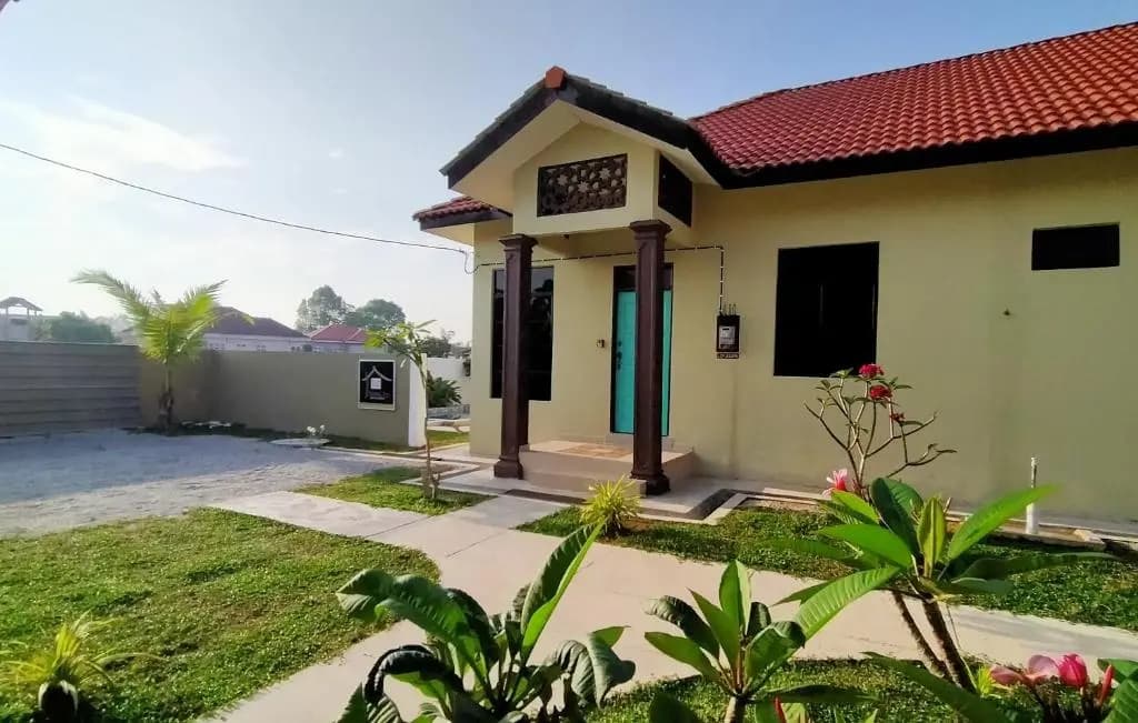 anjung ara suites and roomstays - photo 1