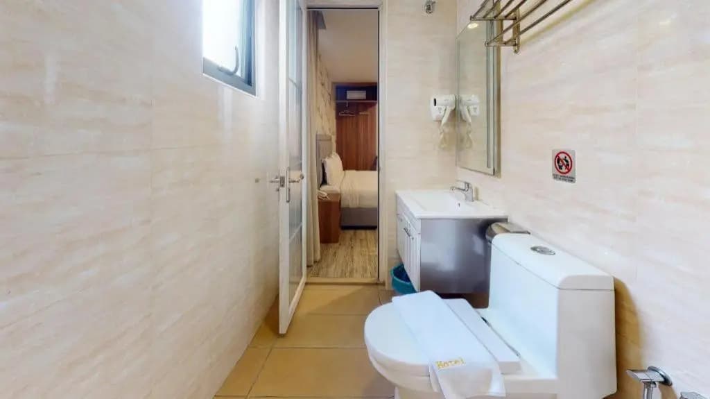 LoLex Hotel - photo 9