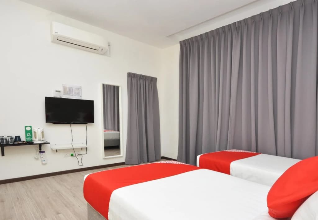 ADA Hotel & Apartment by OYO Rooms - photo 4