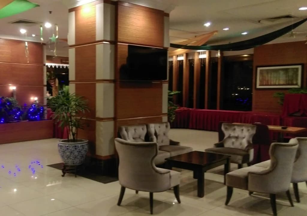 JO Hotel - photo 20