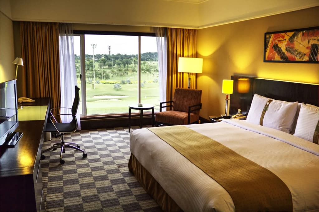 Glenmarie Hotel & Golf Resort - photo 2