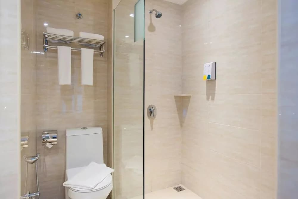 Valentino Rooms by VPHS - Chinatown - photo 24
