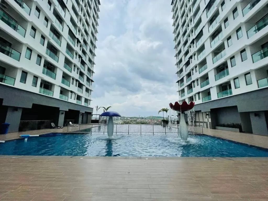 MUNTAZER Suite Vista Bangi with NETFLIX AND WIFI - photo 9