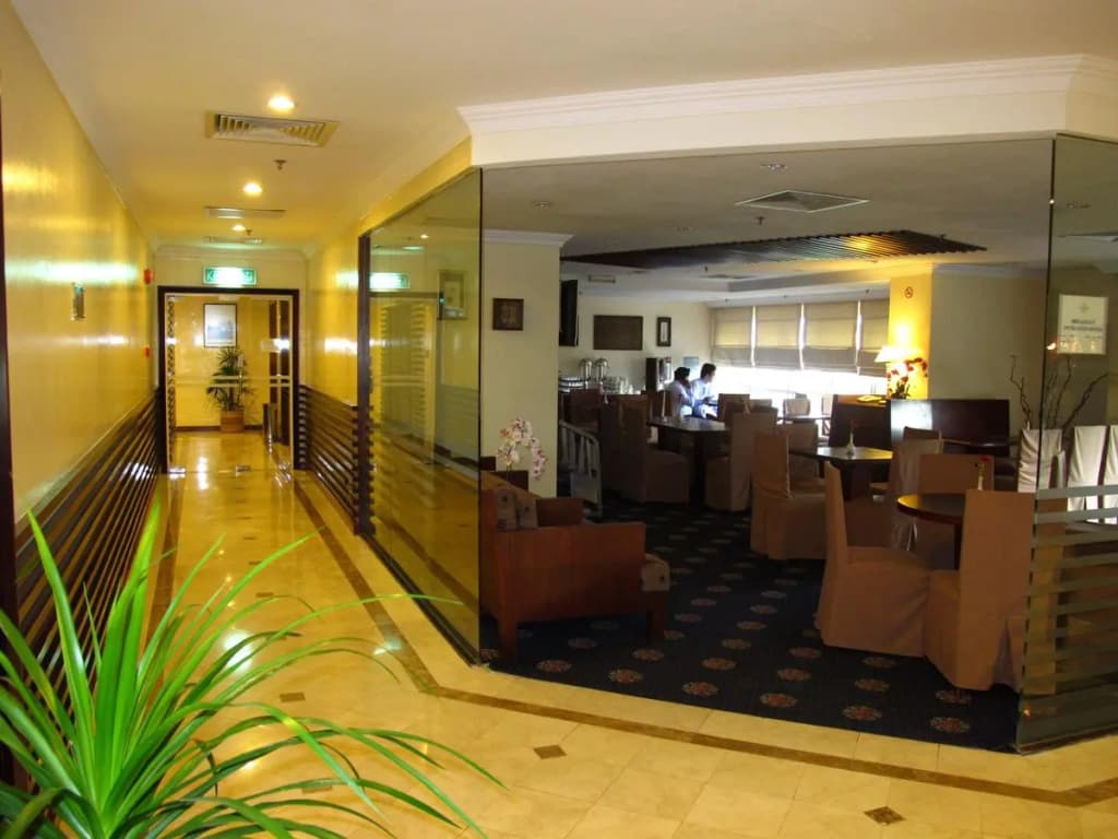 Stayinn Gateway Hotel Apartment - photo 21