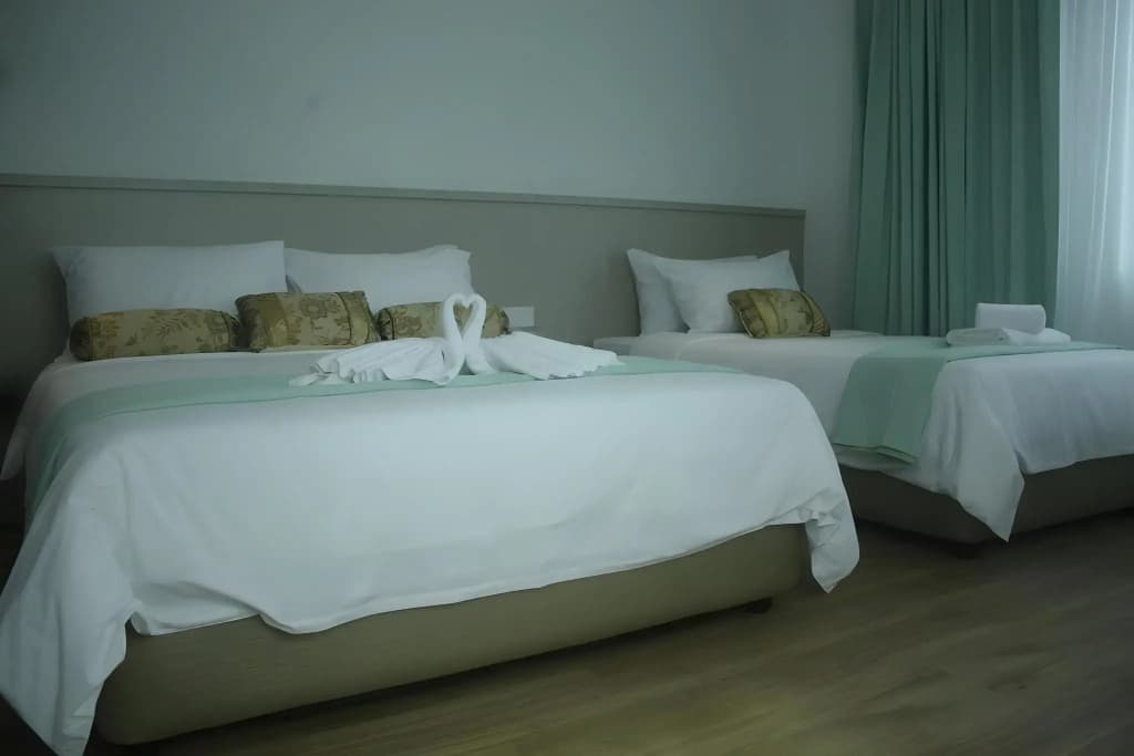 New Glow Hotel Miri - photo 6