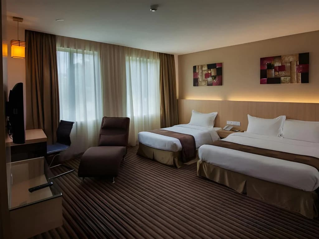 DeHome Boutique Hotel - photo 3