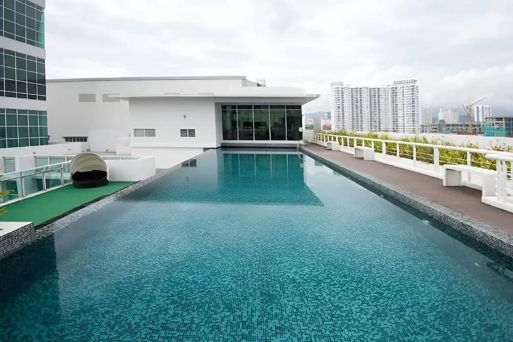 Maritime Suites by The Only Bnb - photo 12