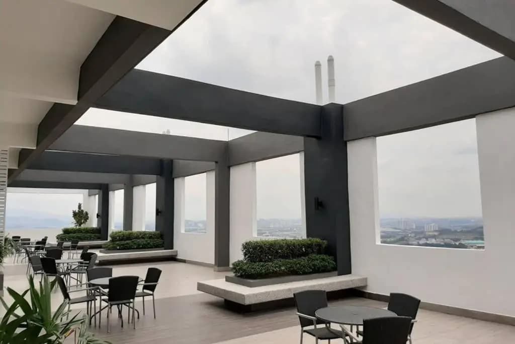 Symphony Tower Studio #4 with balcony - photo 1