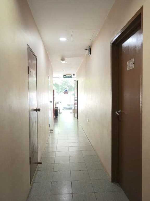 OYO 89373 Nobel Homestay - photo 13