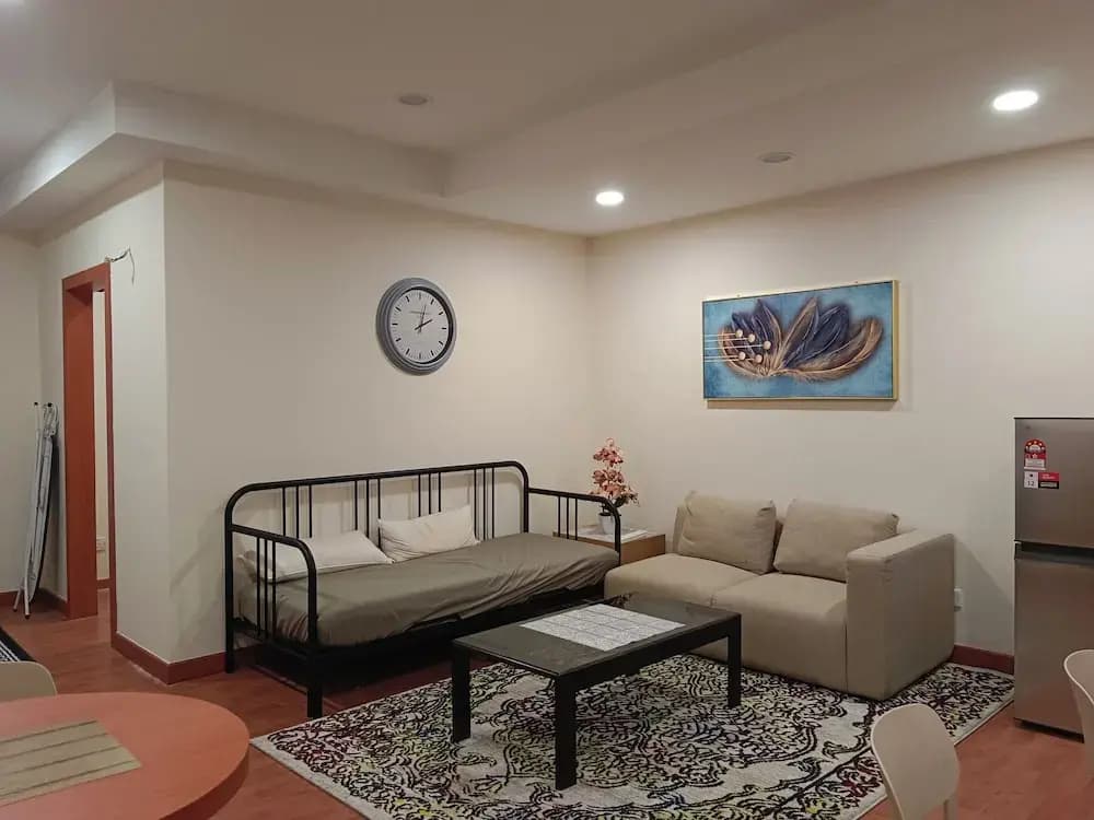 Maytower Apartment - photo 5