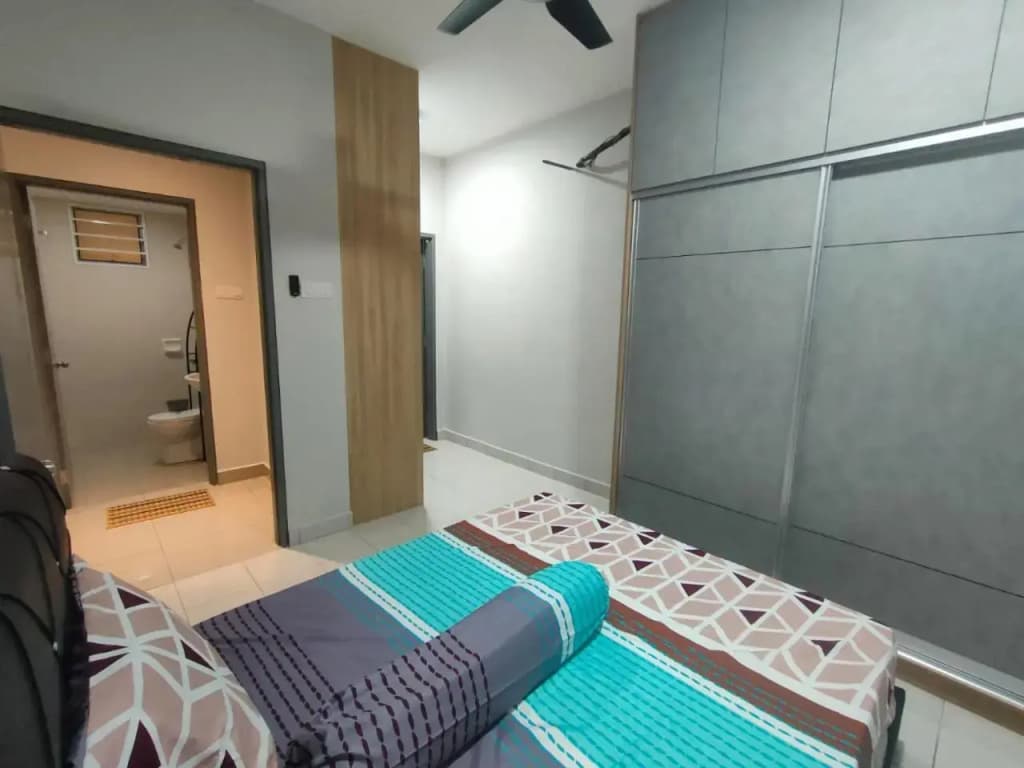 Homestay Putrajaya (Zurinn's Homestay) - photo 2