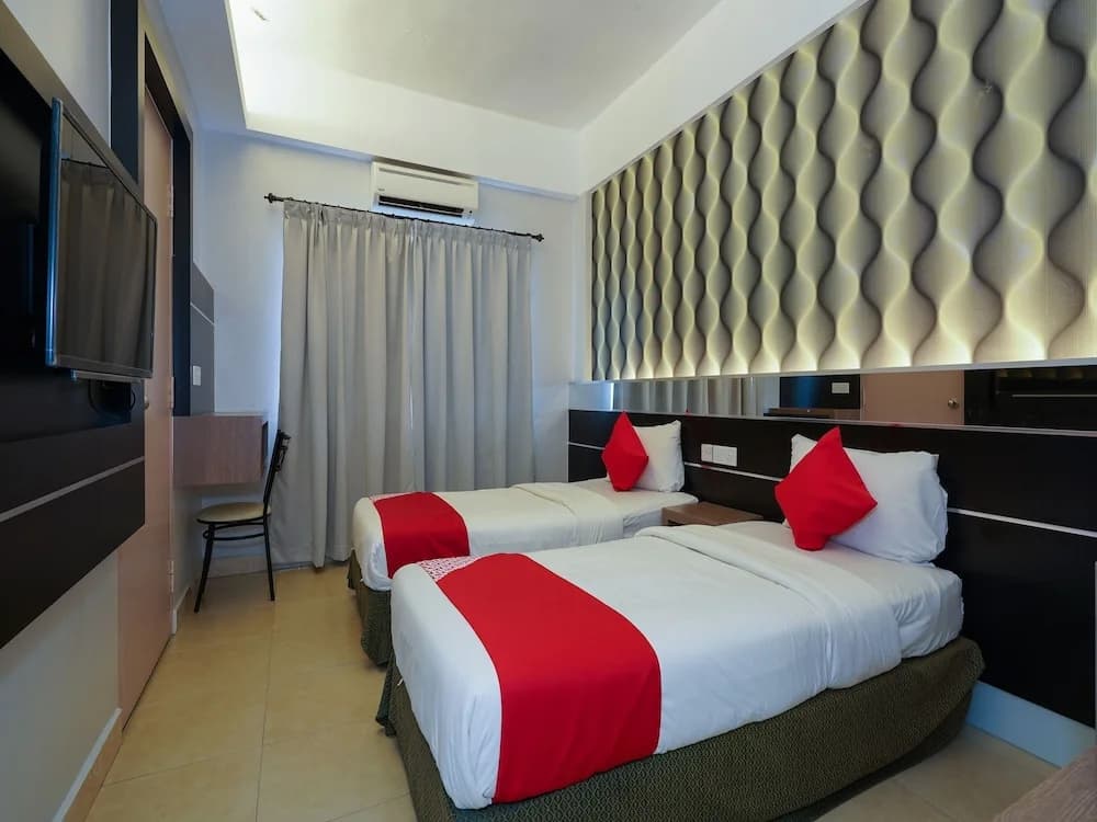 Hotel Orchard Inn by OYO Rooms - photo 6