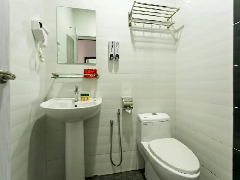 OYO 286 Uptown Hotel - photo 10