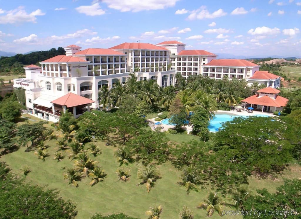 Bangi Resort Hotel - photo 26