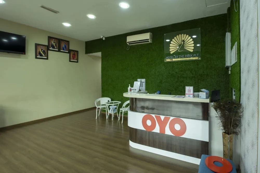 OYO 90231 Hotel By The Park Plt - photo 11