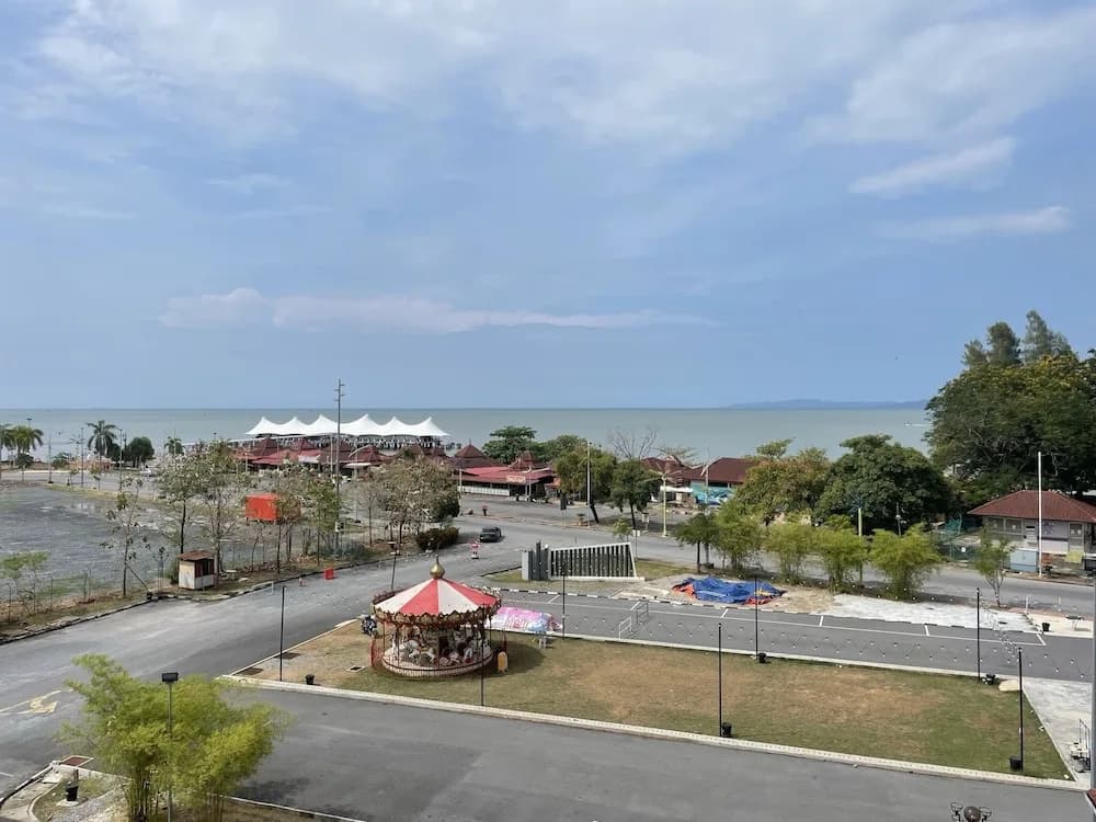 Putra Brasmana Hotel - photo 21