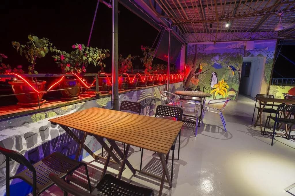 The Valai Hotel - photo 9