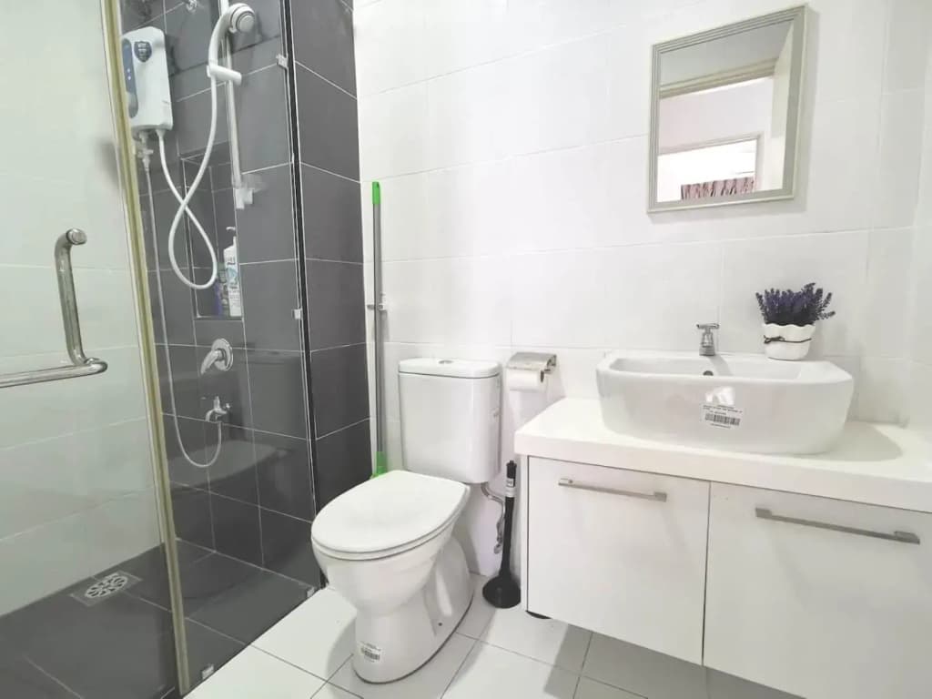 B2510 Paradigm mall 2BR 6Pax Wifi Tvbox NETFLIX! Prime Area The Platino By STAY - photo 7