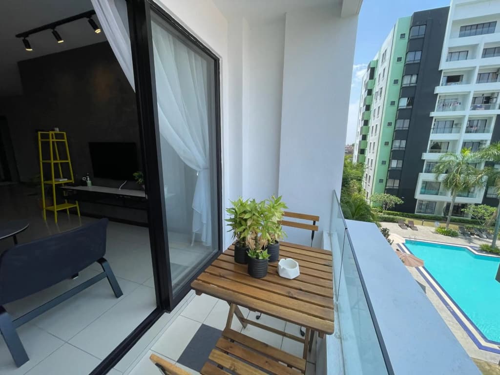 Ipoh Waterpark Homestay 7-12pax 3 Or 4Bedrooms Pool or City View with 2parking - photo 13