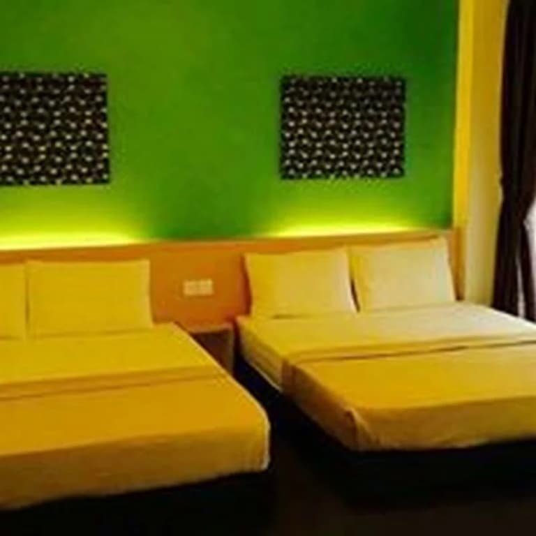Ilyasa Hotel - main photo