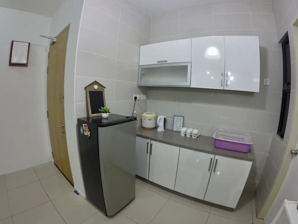 Daruma Service Apartment - photo 14