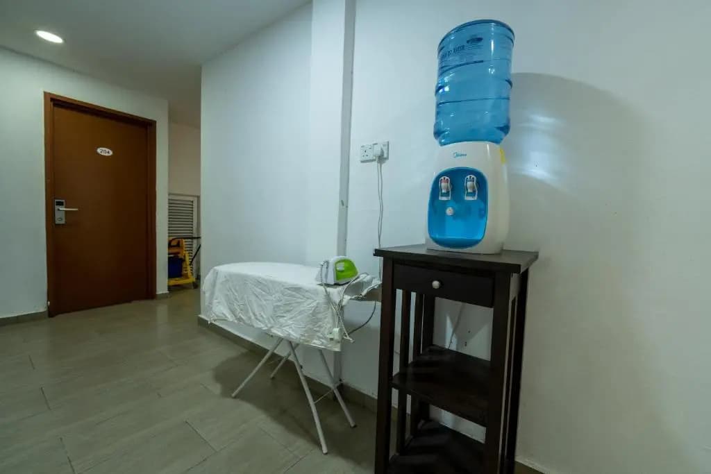 Mary J Hotel Family 10 pax room - photo 6