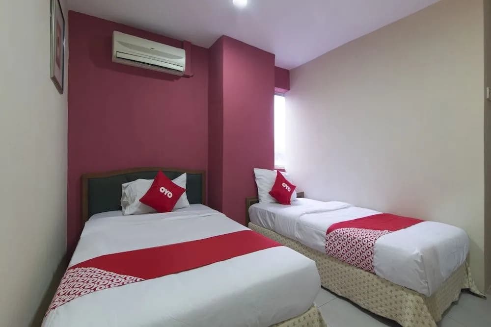 OYO 89586 Hotel MNY Wangsa Inn - photo 1