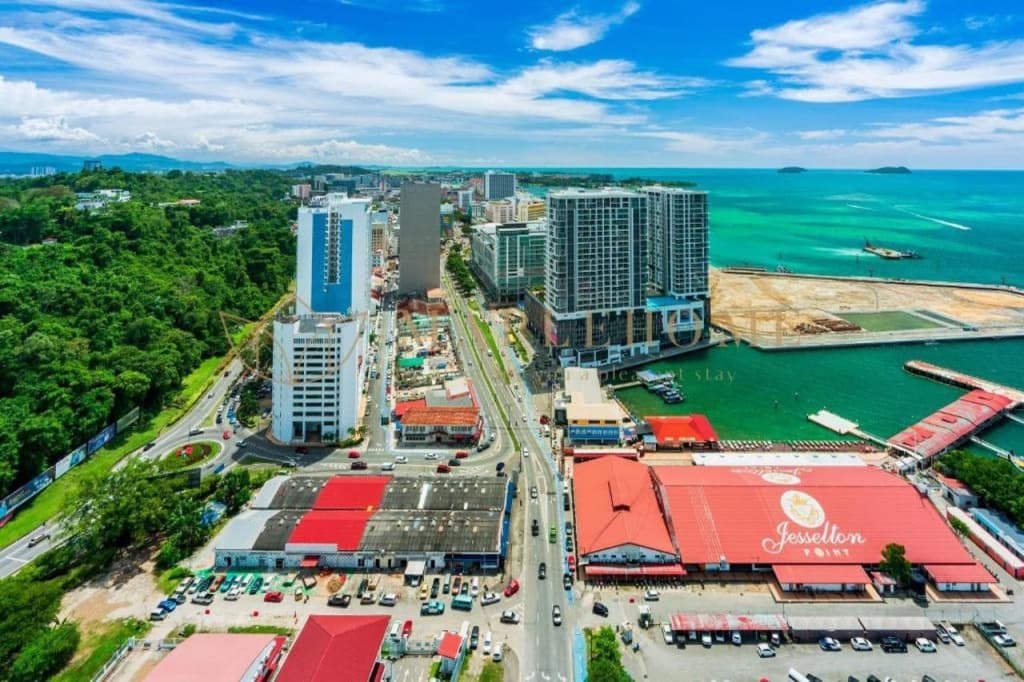 Jesselton Quay Premier Suites Kota Kinabalu - photo 9