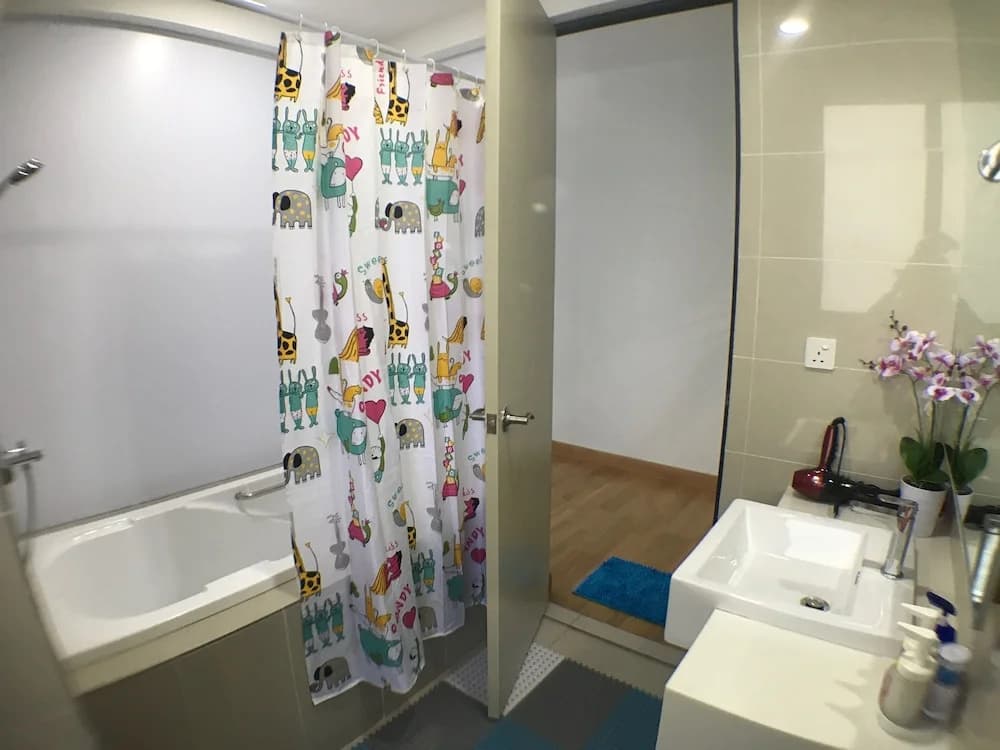 KL Gateway Luxury Apartment - photo 8
