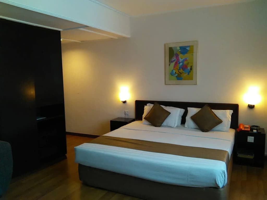 Telang Usan Hotel - photo 3