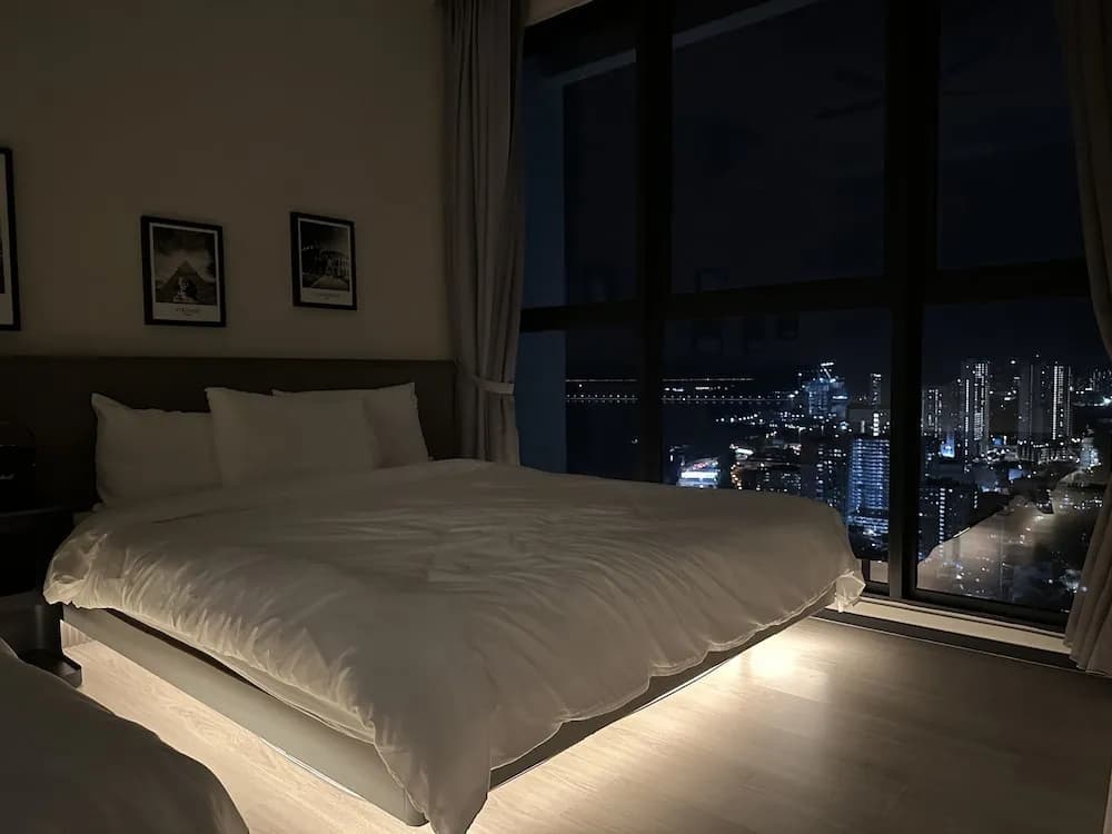 Urban Suites Sea View Georgetown Penang - photo 4