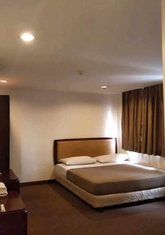 Hotel Mercury - photo 6