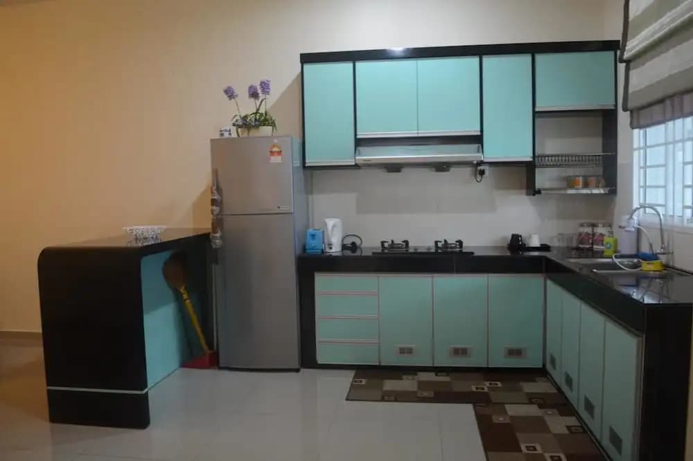 Achutra Guesthouse - photo 14