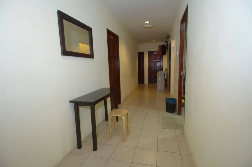 John's Place - photo 9
