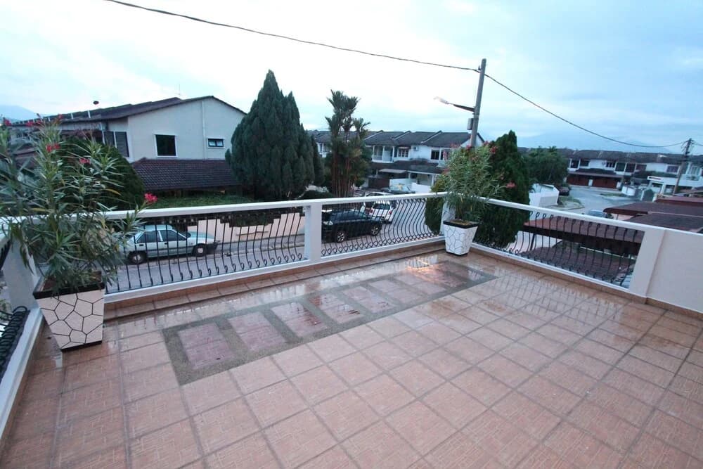 Ian's 5th Home - photo 13