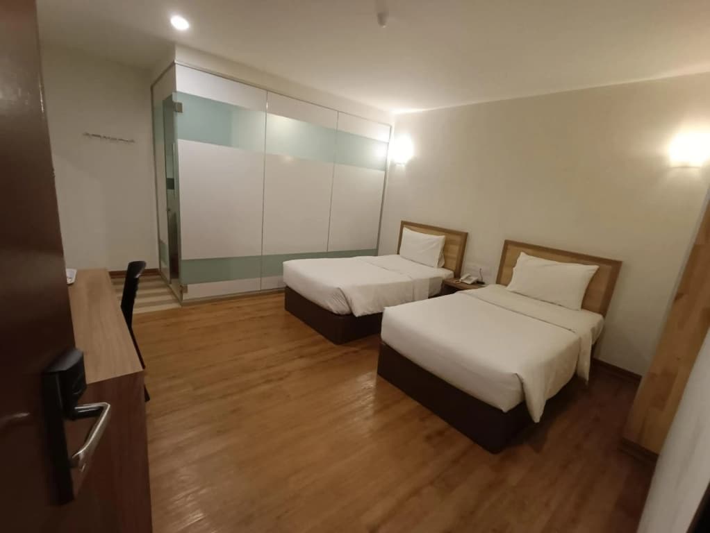 Greencity Hotel - photo 3
