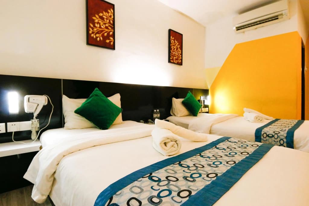 Golden Roof Hotel Ampang Ipoh - photo 3