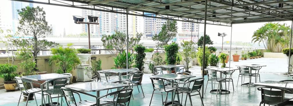 JB Central Hotel - photo 14