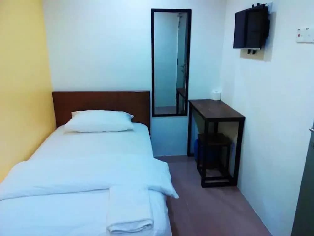 Lux Hotel - photo 3